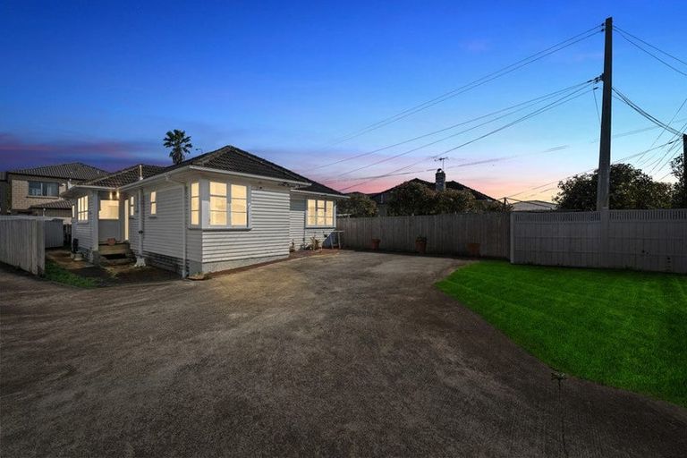 Photo of property in 70 Melrose Road, Mount Roskill, Auckland, 1041