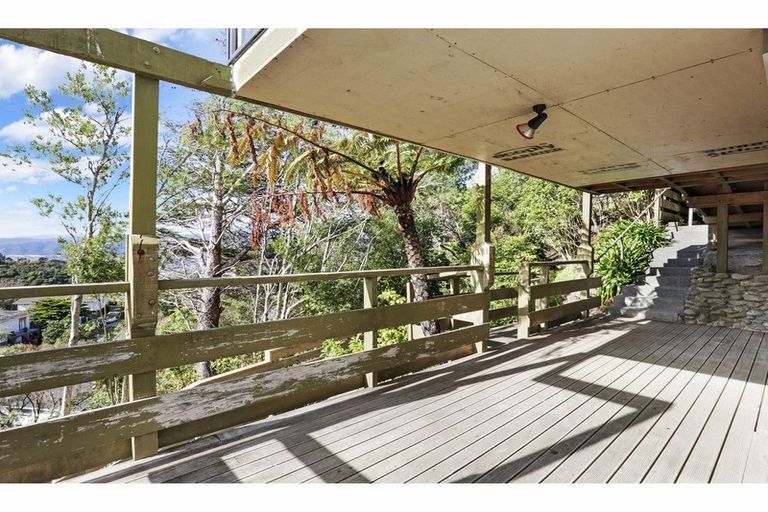 Photo of property in 100b Normandale Road, Normandale, Lower Hutt, 5010