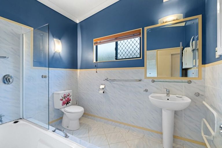 Photo of property in 18a Mckenzie Street, Levin, 5510