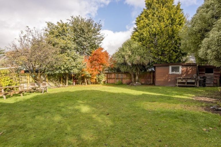 Photo of property in 23 Pinehurst Crescent, Russley, Christchurch, 8042