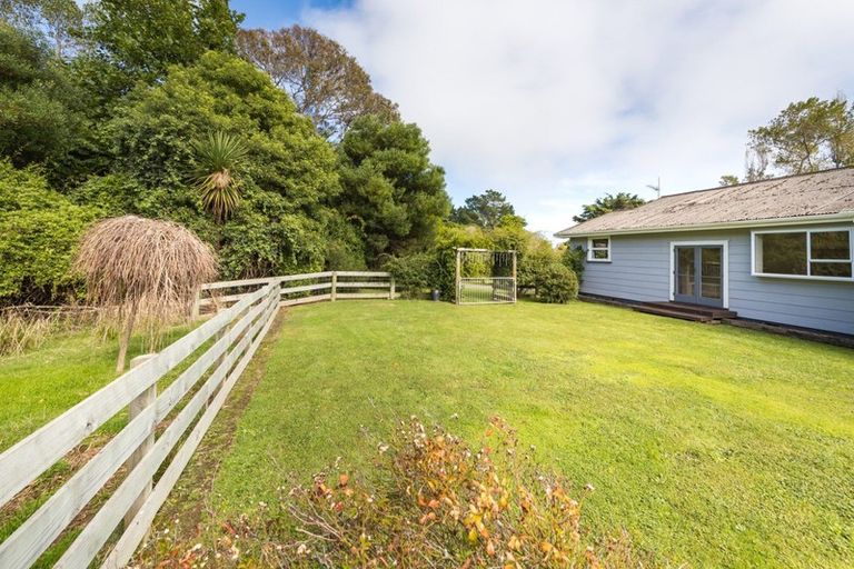 Photo of property in 2079 Kimbolton Road, Kiwitea, Feilding, 4777