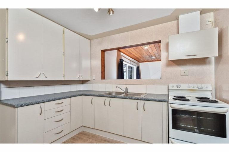 Photo of property in 5 Carol Place, Halswell, Christchurch, 8025