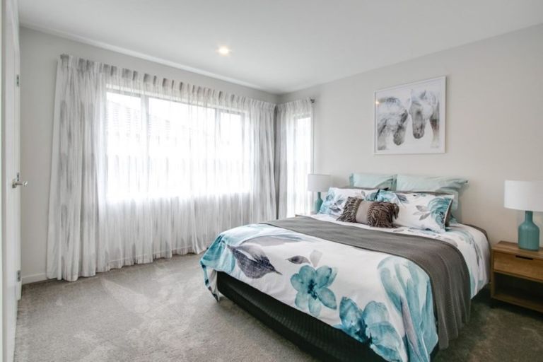 Photo of property in 22 Rakaia Way, Poraiti, Napier, 4112