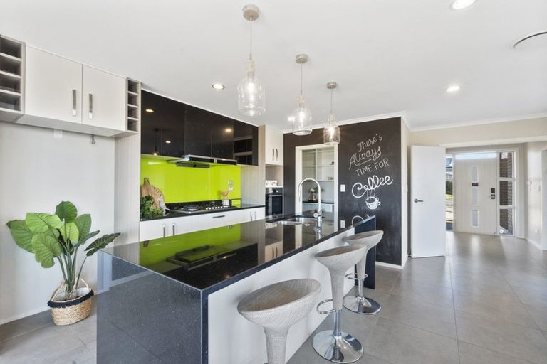 Photo of property in 15 Castleton Way, Flagstaff, Hamilton, 3210