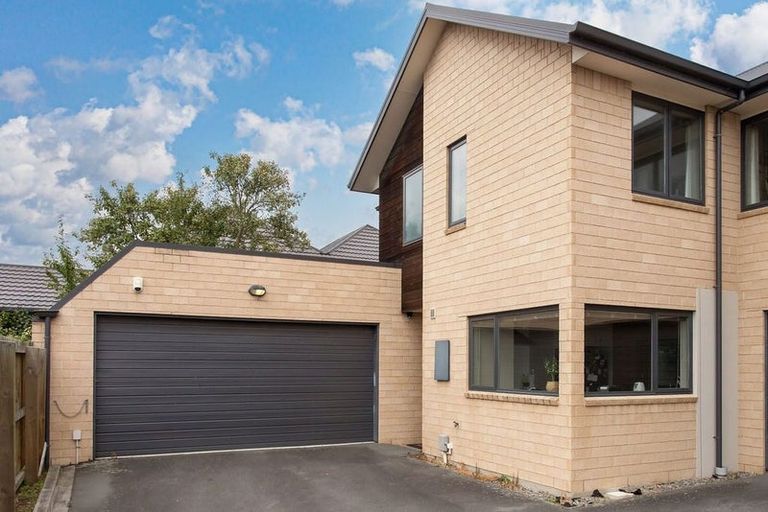 Photo of property in 15c Burdale Street, Riccarton, Christchurch, 8011