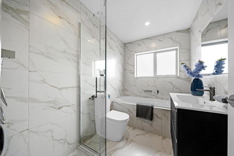 Photo of property in 50 Hari Road, Karaka, 2113