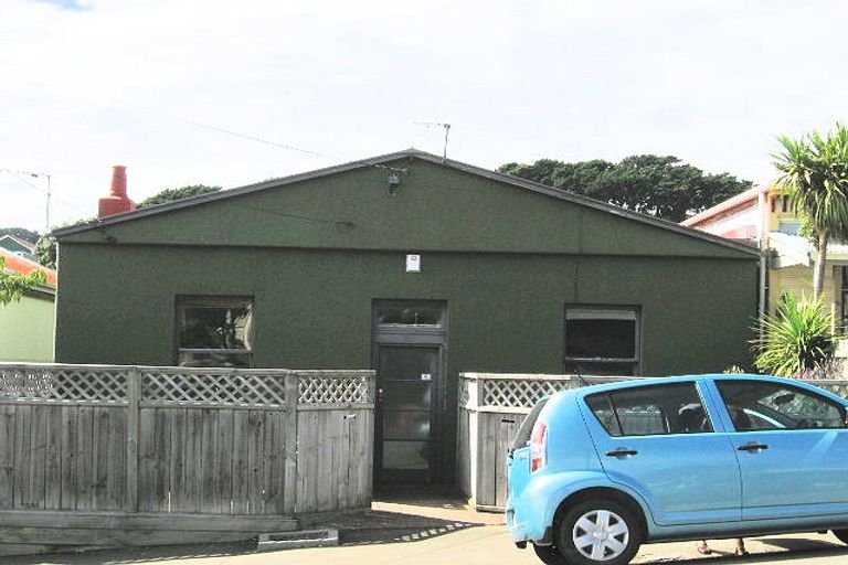 Photo of property in 219 Rintoul Street, Berhampore, Wellington, 6023