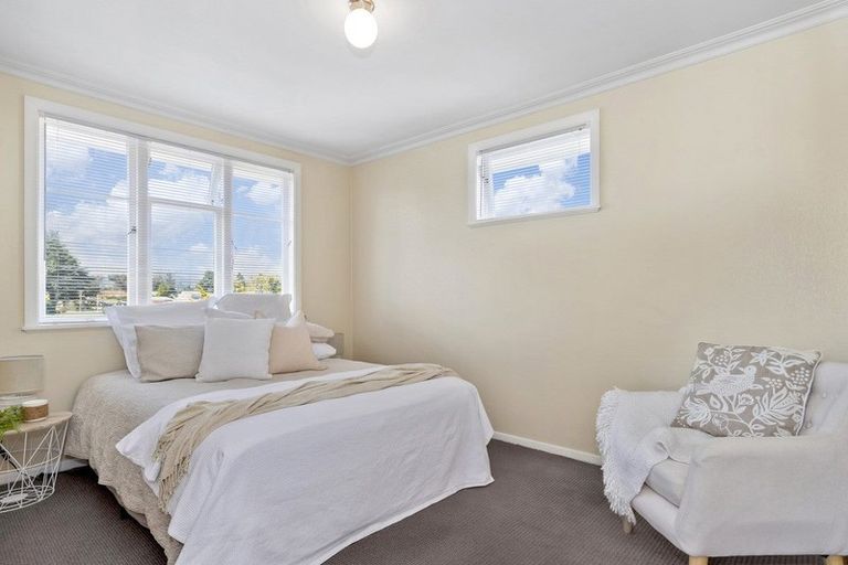 Photo of property in 21 Roys Road, Parkvale, Tauranga, 3112