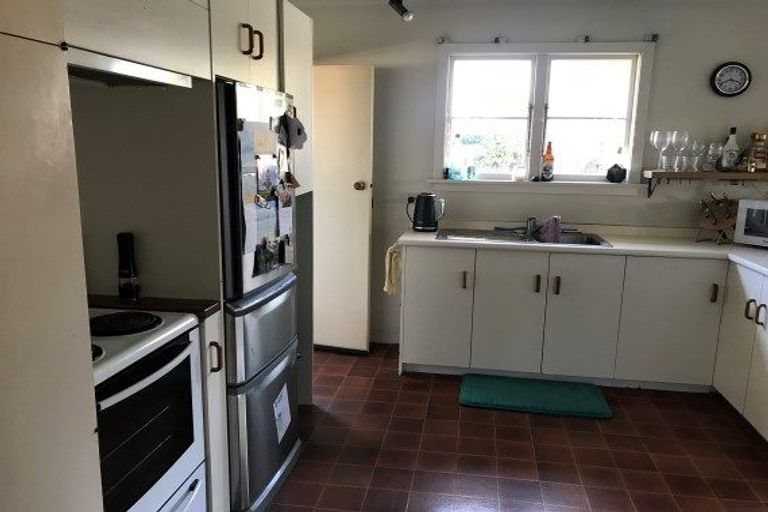 Photo of property in 11 Reynolds Avenue, Bishopdale, Christchurch, 8053