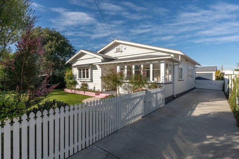 Photo of property in 38 East Street, Claudelands, Hamilton, 3214