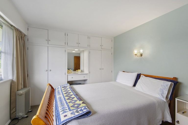 Photo of property in 227 Mount Pleasant Road, Mount Pleasant, Christchurch, 8081