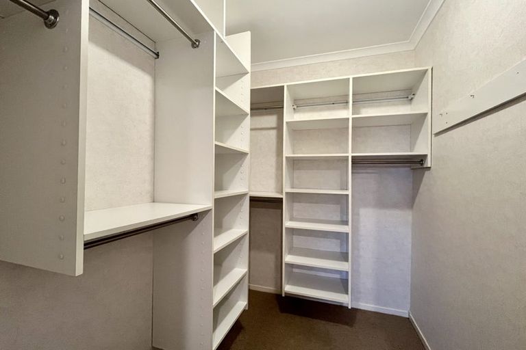 Photo of property in 5 Casabella Court, Northpark, Auckland, 2013