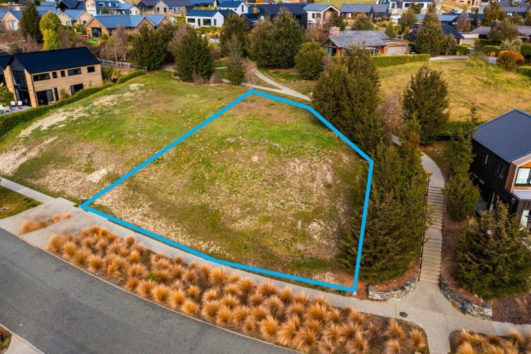 Photo of property in 25 Rannoch Drive, Jacks Point, Queenstown, 9371