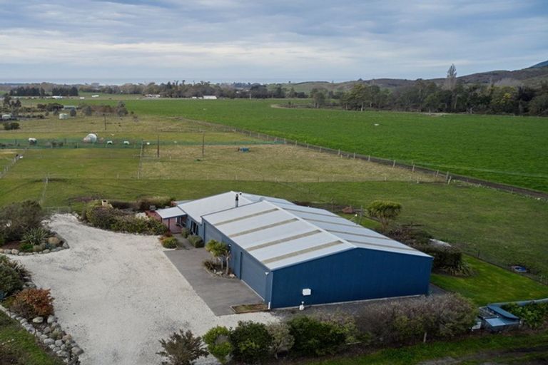 Photo of property in 409 Inland Road, Inland Road, Kaikoura, 7373