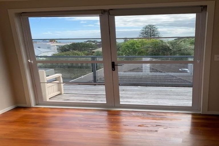 Photo of property in 386 Lake Road, Takapuna, Auckland, 0622