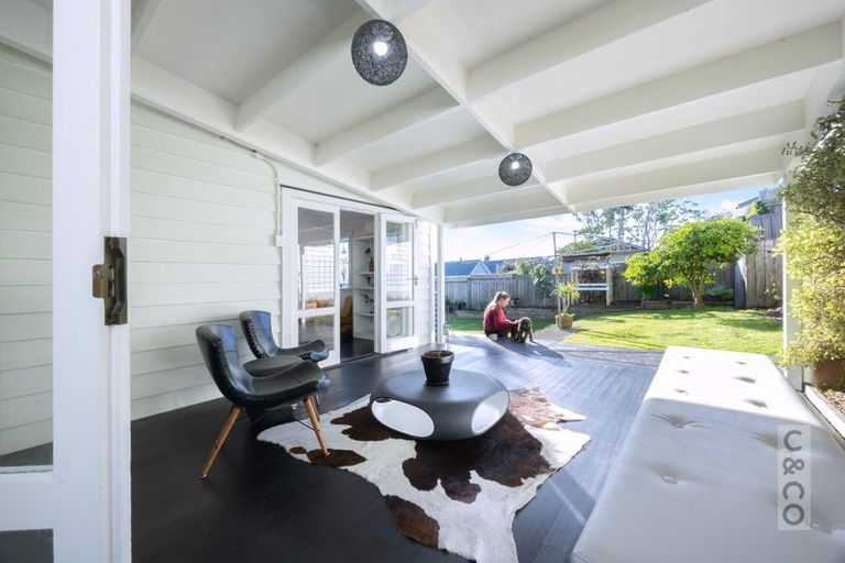 Photo of property in 8 Puriri Street, Helensville, 0800