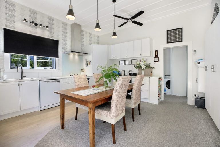 Photo of property in 15 Waiomu Valley Road, Waiomu, Thames, 3575