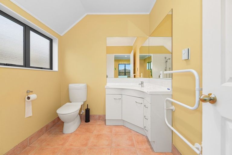 Photo of property in 13 Dixon Road, Fitzroy, Hamilton, 3206