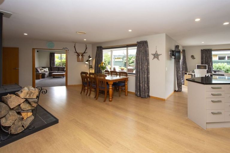 Photo of property in 19 Matthews Street, Kaiapoi, 7630