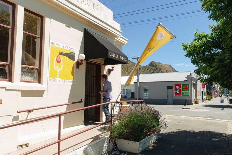 Photo of property in 49 Awahokomo Road, Kurow, 9435