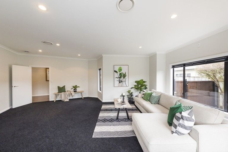 Photo of property in 6 Manhattan Court, Kelvin Grove, Palmerston North, 4414