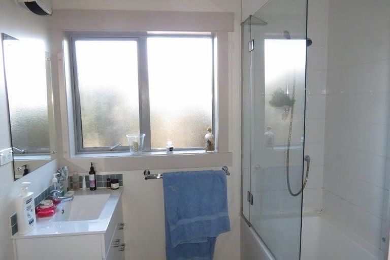 Photo of property in 35 Hewson Crescent, Lake Hawea, Wanaka, 9382