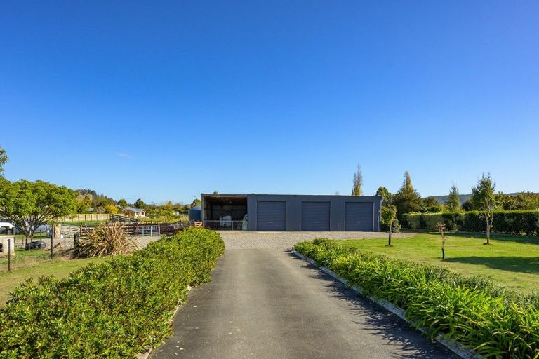 Photo of property in 19 Whiting Drive, Wakefield, 7025