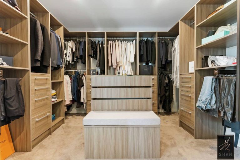 Photo of property in 21 Colliston Rise, Pinehill, Auckland, 0632