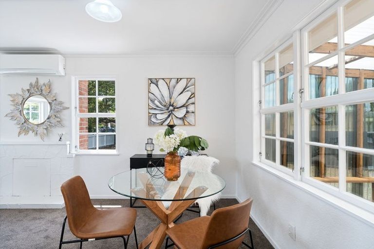 Photo of property in 402 West Coast Road, Glen Eden, Auckland, 0602