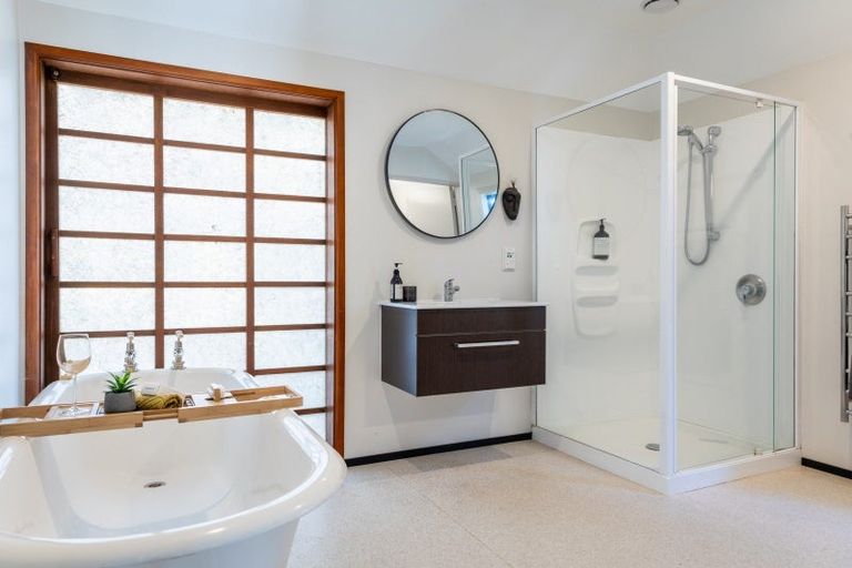 Photo of property in 84 Ames Street, Paekakariki, 5034