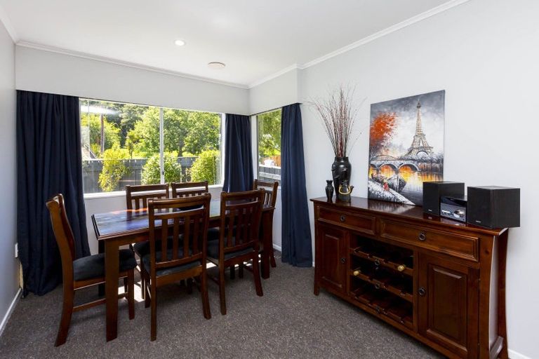 Photo of property in 20 Blue Mountains Road, Silverstream, Upper Hutt, 5019