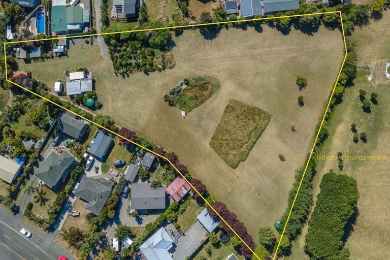 Photo of property in 10a Broadsea Avenue, Ruby Bay, Mapua, 7005