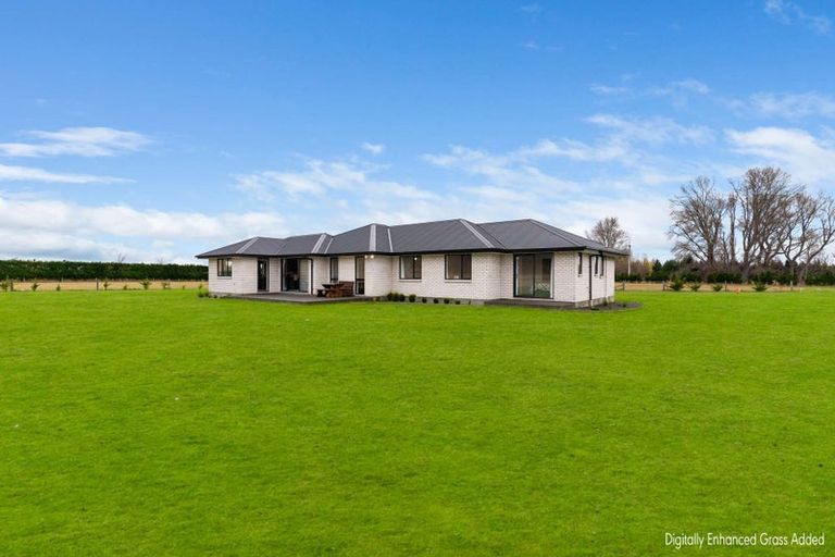 Photo of property in 956 Oxford Road, Fernside, Rangiora, 7471