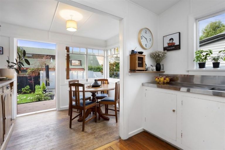 Photo of property in 19 Berry Street, St Albans, Christchurch, 8014