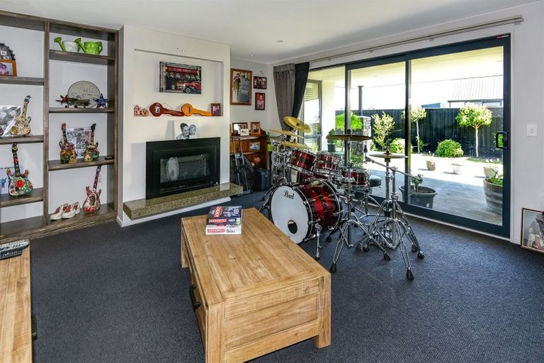 Photo of property in 10 Westmere Mews, West Melton, 7618