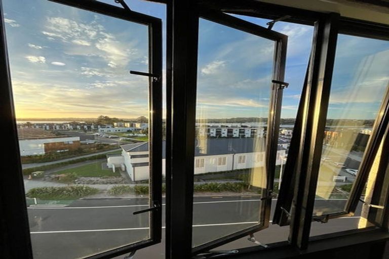 Photo of property in 507/2 Launch Road, Hobsonville, Auckland, 0616