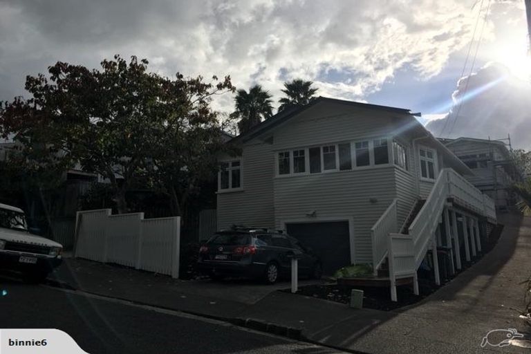 Photo of property in 19b Larchwood Avenue, Westmere, Auckland, 1022