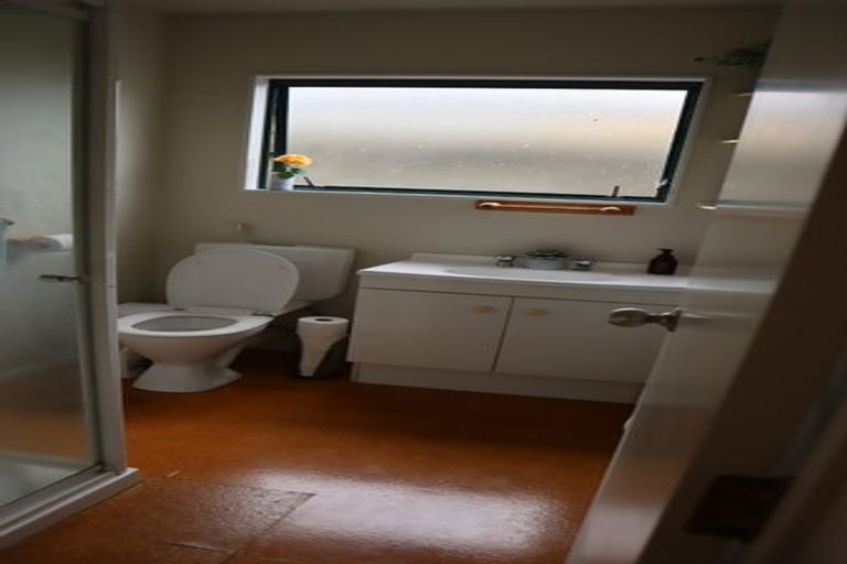 Photo of property in 11a Sullivan Avenue, Woolston, Christchurch, 8023