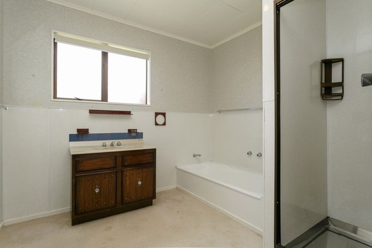 Photo of property in 56 Hyde Avenue, Richmond Heights, Taupo, 3330