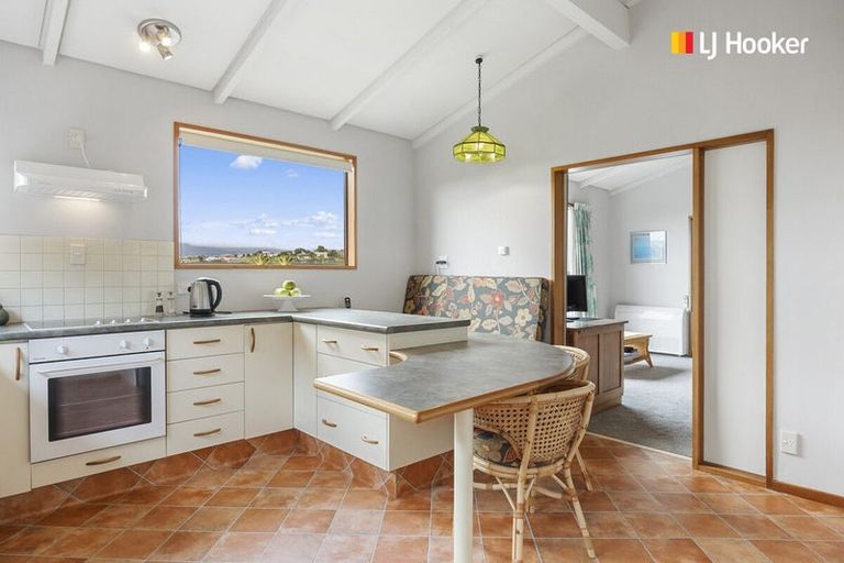 Photo of property in 43 Elliffe Place, Shiel Hill, Dunedin, 9013