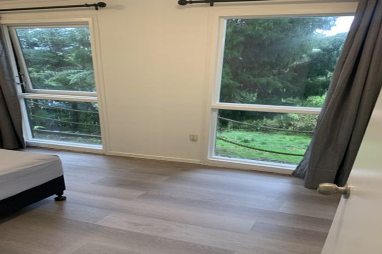 Photo of property in 55 Park Hill Road, Birkenhead, Auckland, 0626