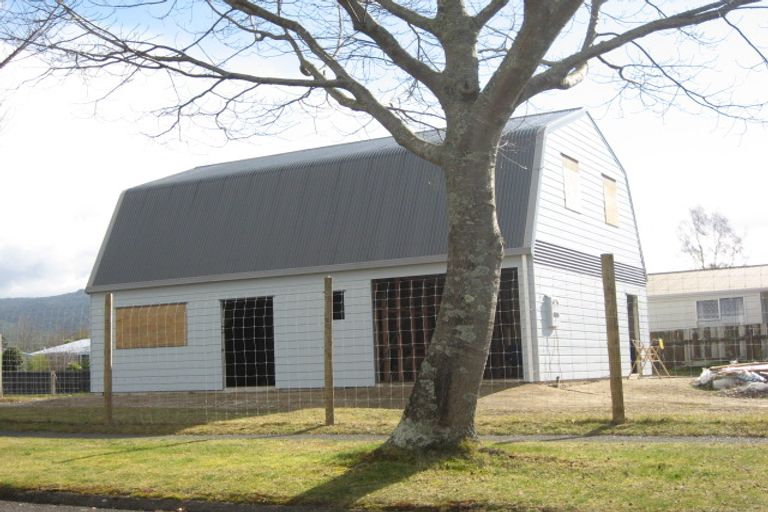 Photo of property in 1 Te Hei Place, Turangi, 3334