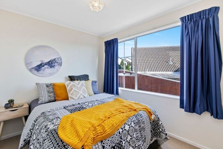 Photo of property in 148 Mark Avenue, Grenada Village, Wellington, 6037