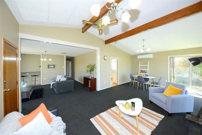 Photo of property in 15 Helmsdale Street, Burwood, Christchurch, 8083