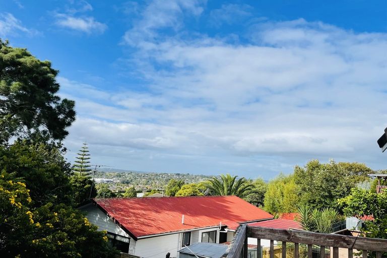 Photo of property in 26 Royal Road, Massey, Auckland, 0614