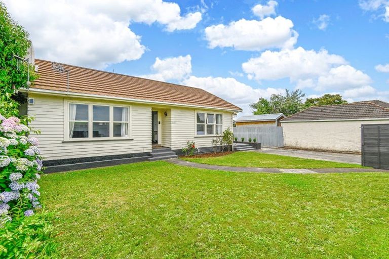 Photo of property in 433 Dalcross Street, Mayfair, Hastings, 4122