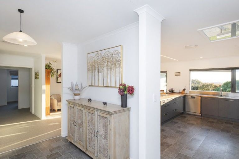 Photo of property in 32 Hillview Terrace, Mangapapa, Gisborne, 4010