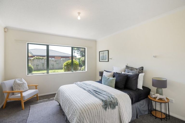 Photo of property in 6 Mistral Place, Paraparaumu Beach, Paraparaumu, 5032