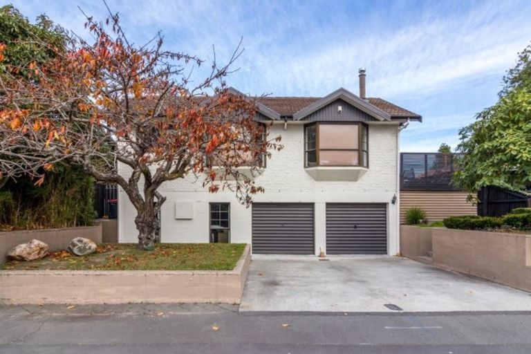 Photo of property in 209 Maidstone Road, Avonhead, Christchurch, 8042