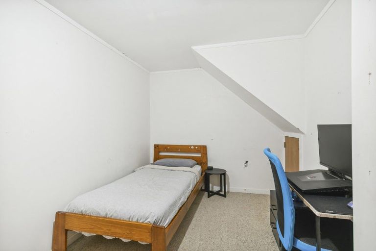 Photo of property in 2/46 Maupuia Road, Miramar, Wellington, 6022